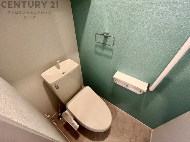 トイレ　ウォシュレット付きのトイレです♪