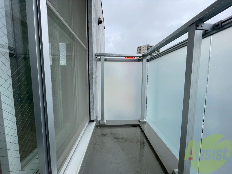 バルコニー　バルコニーです。天気の良い日には外干しができます！