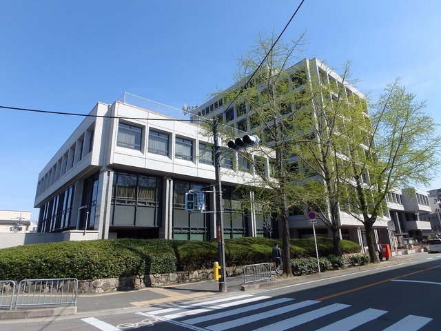 役所　池田市役所（役所）まで645m