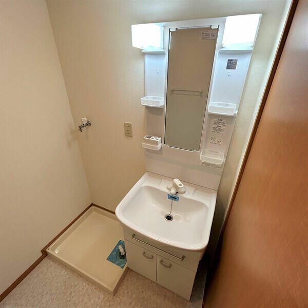 洗面設備　人気な独立洗面台