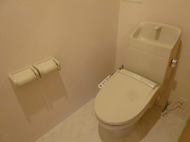 トイレ　シャワー付トイレ