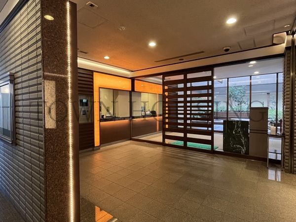 ロビー　お問合せは(株)タウンハウジングレジデンス事業部　赤坂店・…