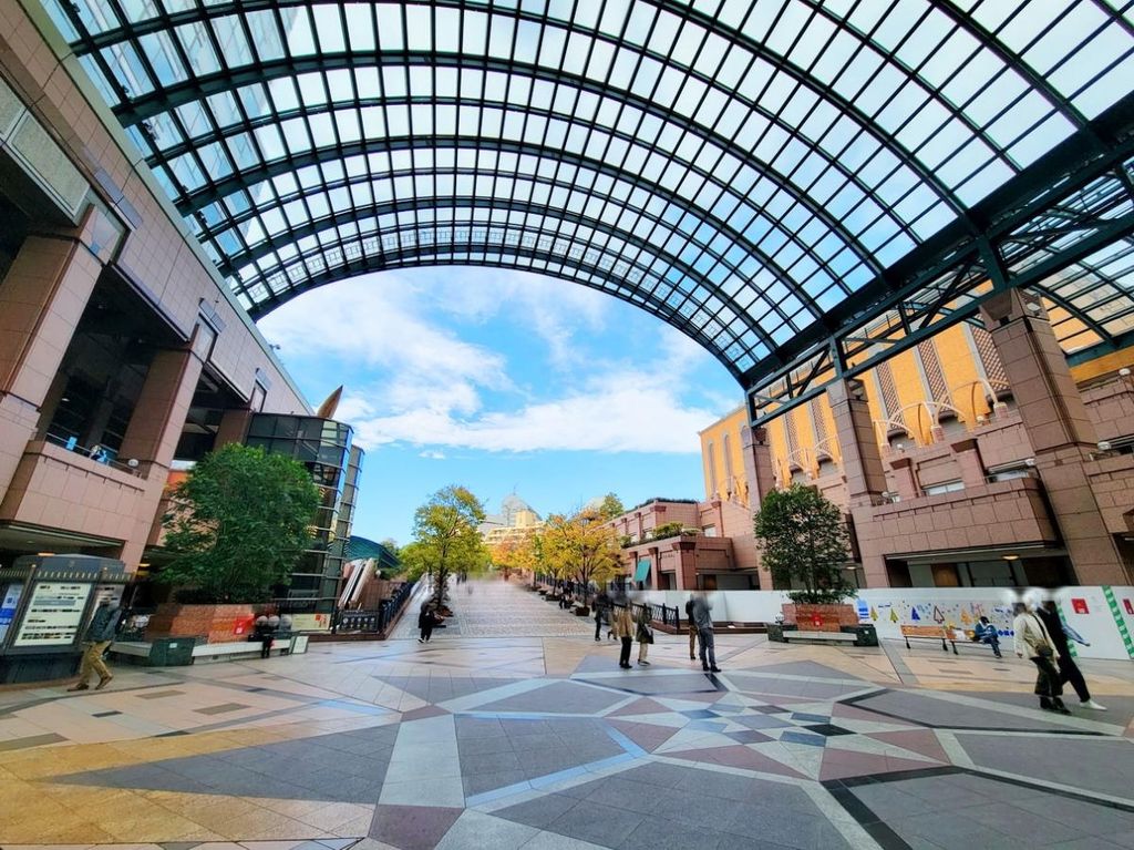 ショッピングセンター　恵比寿ガーデンプレイス（ショッピングセンター）まで50m