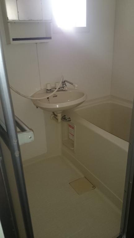 バス・シャワールーム　バストイレ別、シャワー＊イメージ写真