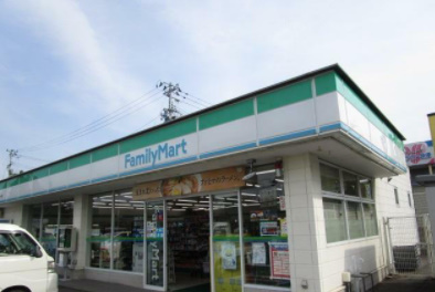 コンビニ　ファミリーマート福島福大前店（コンビニ）まで163m