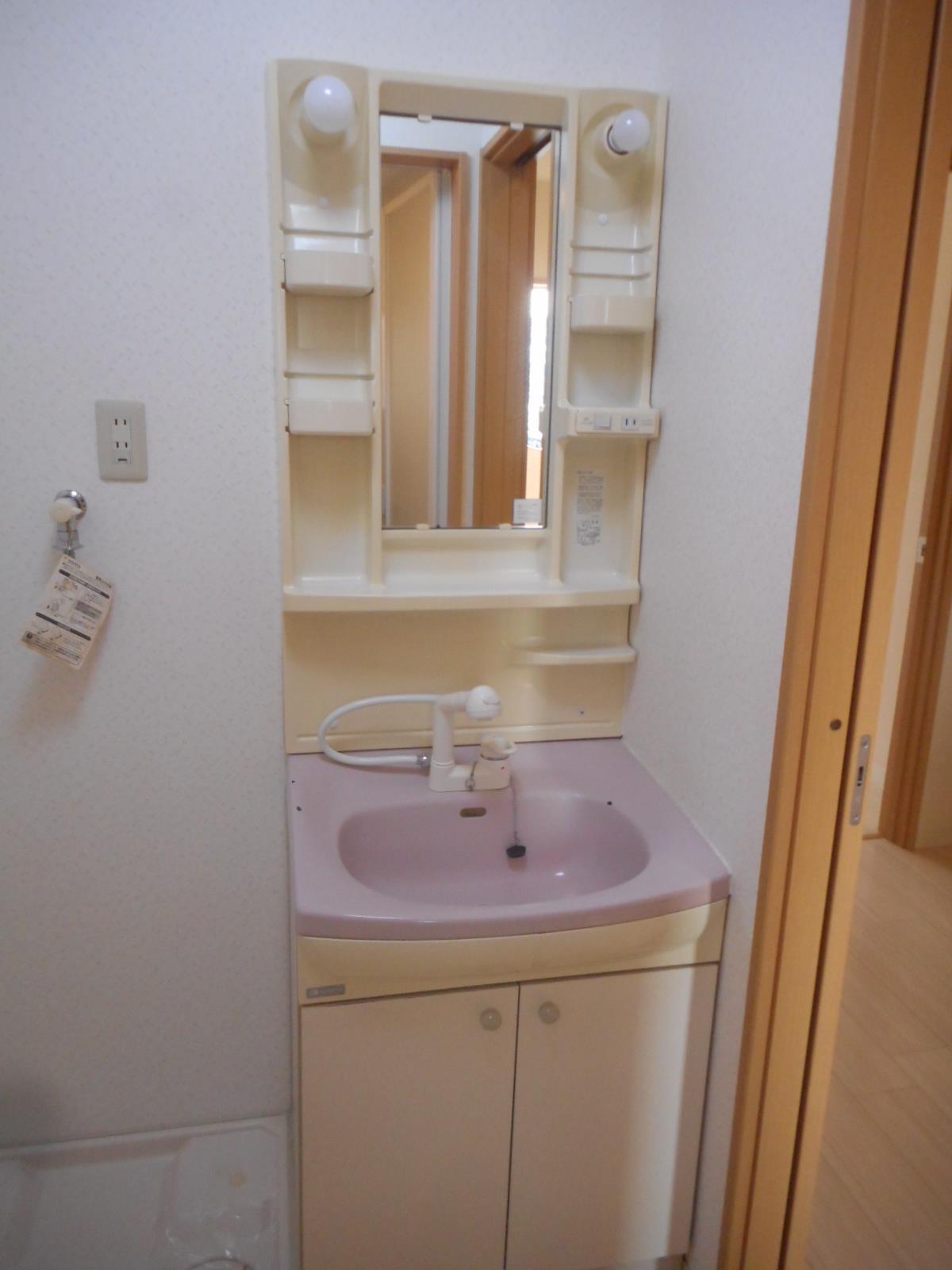 洗面設備　独立洗面台