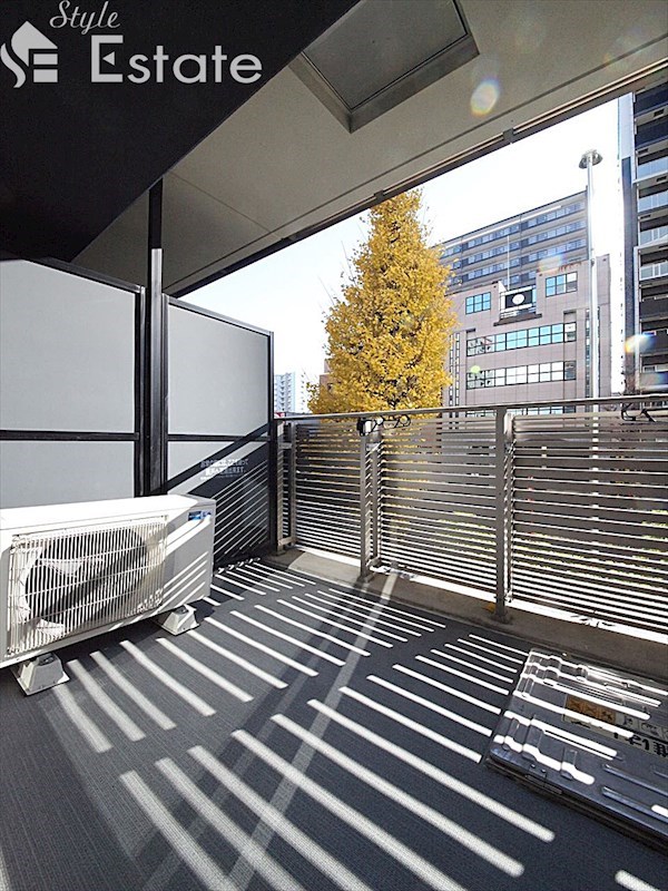 バルコニー　バルコニー