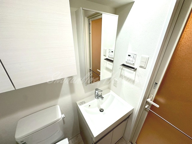 洗面設備　人気の独立洗面台♪