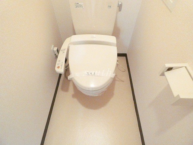 トイレ　ウォシュレット付きのトイレ