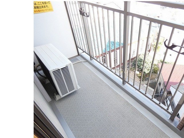 バルコニー　バルコニー
