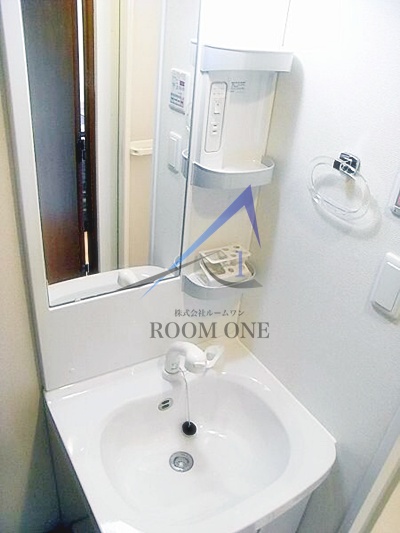 洗面設備　洗面台です。