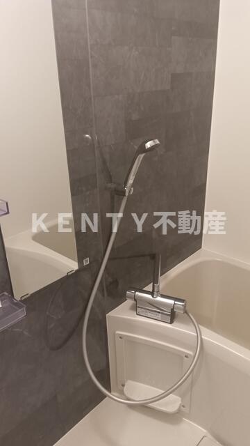 バス・シャワールーム　お風呂です