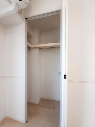 収納　たっぷりとした収納スペースです