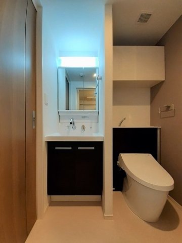 洗面設備　洗面所です