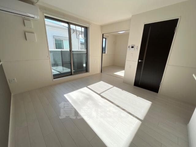 居室・リビング　リビング