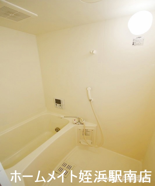 バス・シャワールーム　★お早めにお電話下さい★参考写真