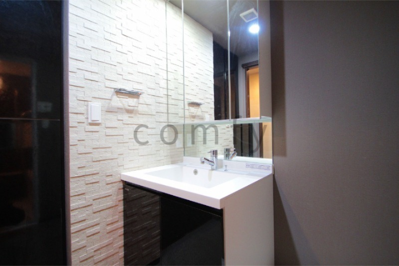 洗面設備　独立洗面台