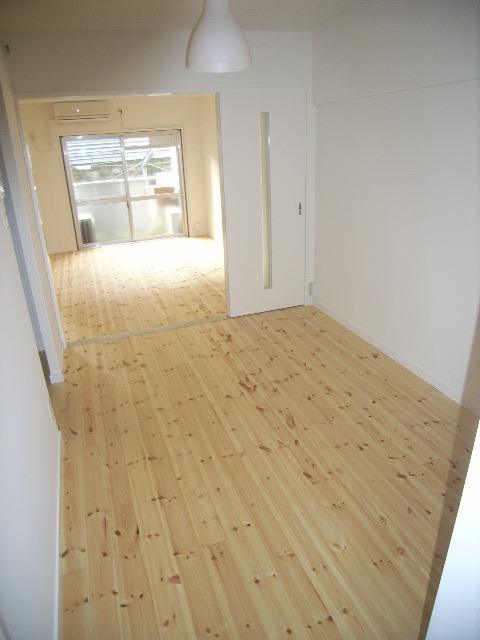 居室・リビング　別号室