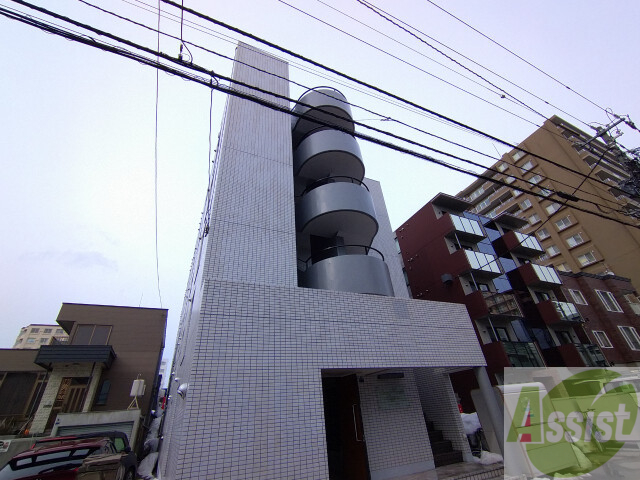建物外観　札幌市北区北２３条西「ルナハイツ札幌」