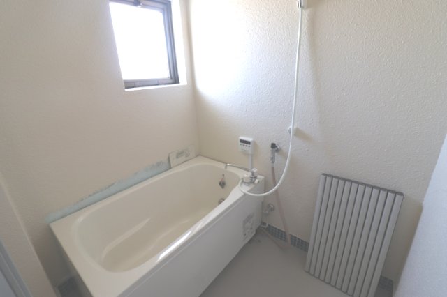 バス・シャワールーム　お風呂です