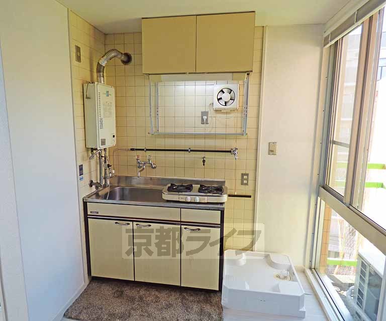 キッチン　キッチンです。