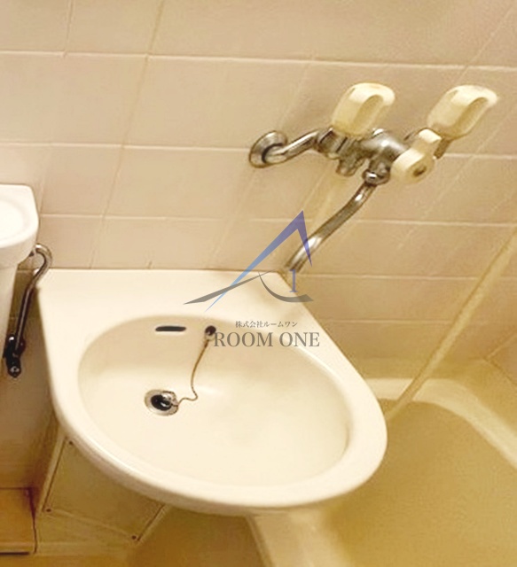 洗面設備　洗面台です。