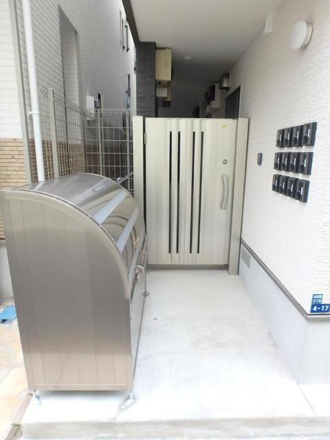 その他　エントランス