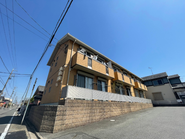 建物外観　積水ハウスのシャーメゾン