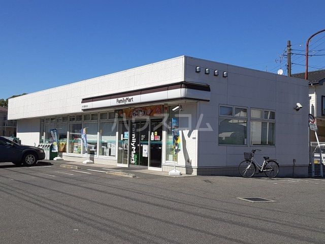 コンビニ　ファミリーマート 市川国府台店（コンビニ）まで579m