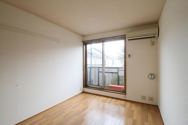 居室・リビング　別部屋参考写真