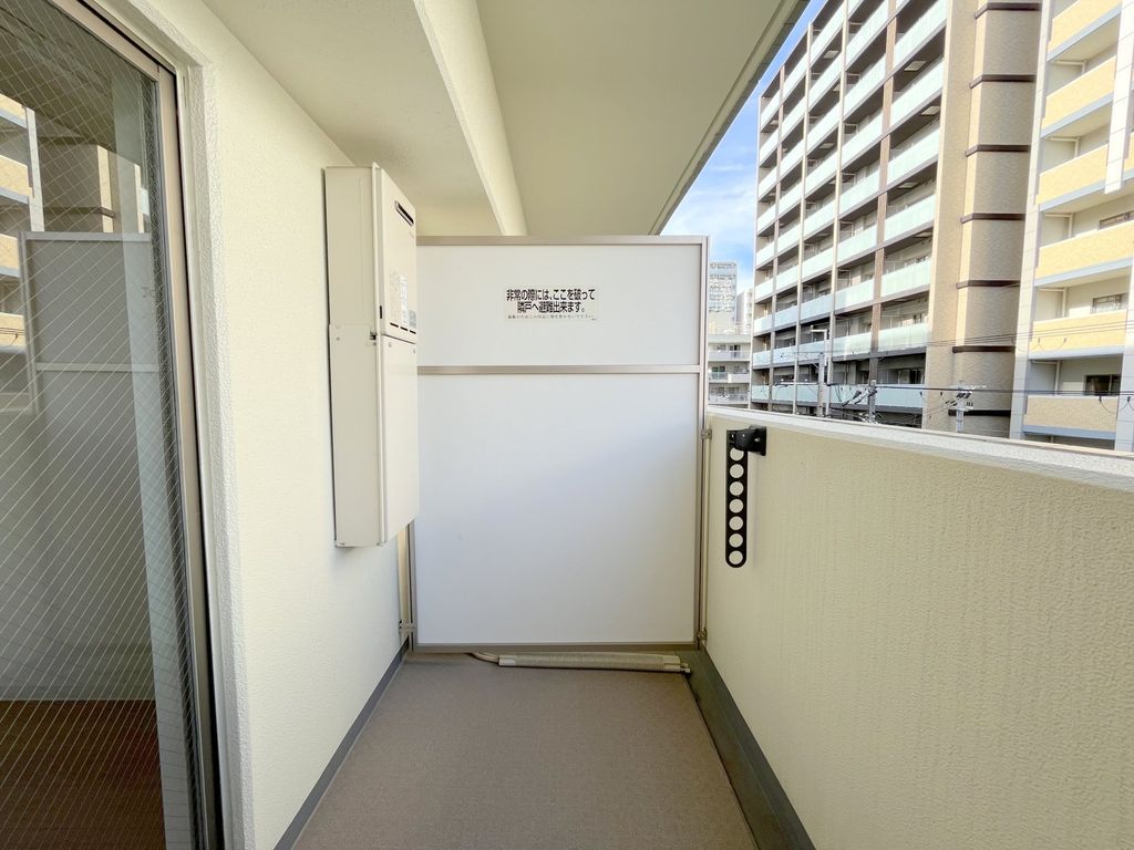 バルコニー　バルコニー