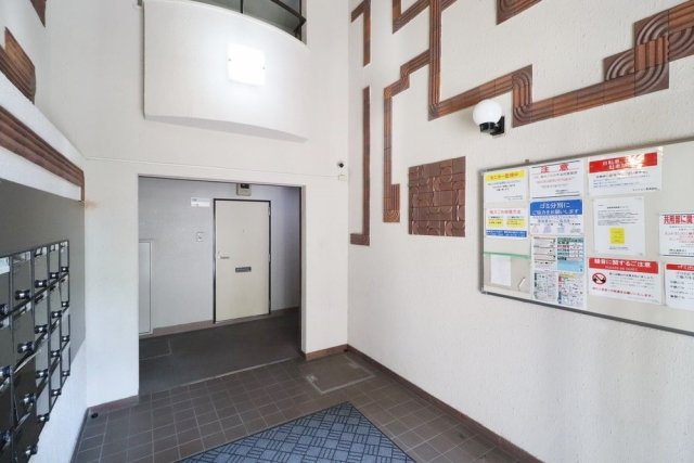 エントランス　毎日通るエントランスはこのようになっています