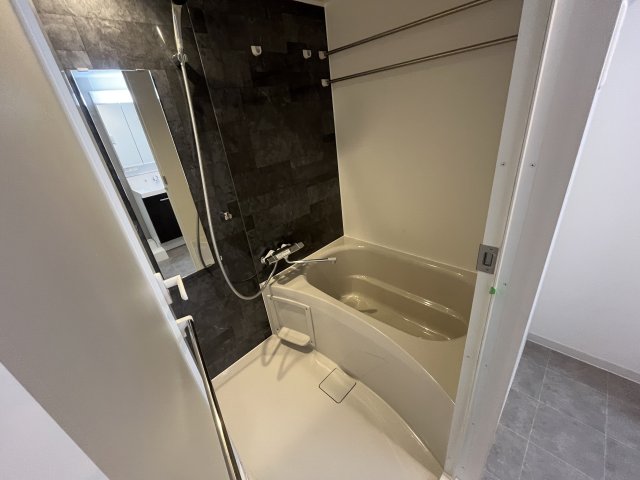 バス・シャワールーム　きれいなお風呂です