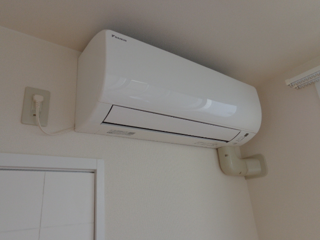 その他設備　エアコン１台付