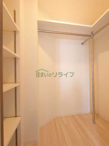 収納　リライフ下北沢店