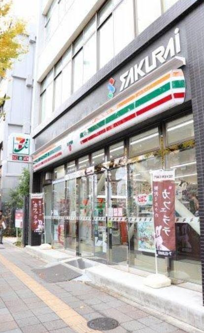 コンビニ　セブンイレブン台東蔵前2丁目店（コンビニ）まで321m
