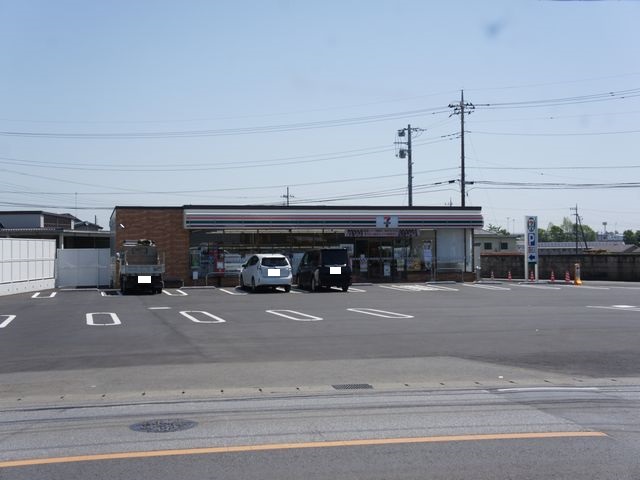 コンビニ　セブンイレブン茂呂南店（コンビニ）まで1223m