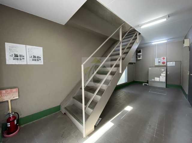 ロビー　サンセール尾久