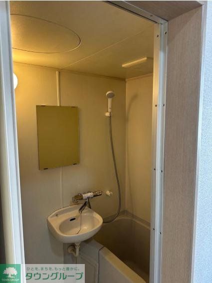 バス・シャワールーム　バス