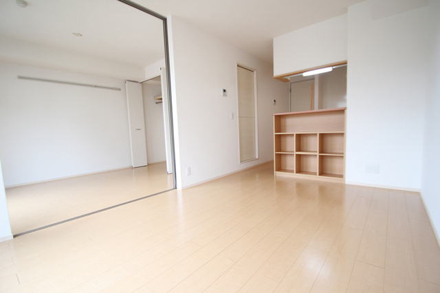 居室・リビング　※別室の参考写真の為、現況優先です。