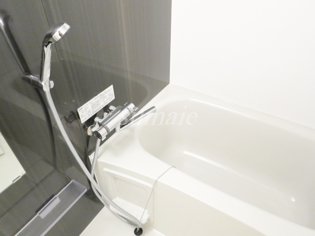 バス・シャワールーム　追炊き付き！癒しのバスルームです☆