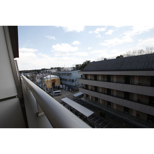 眺望　（４０３号室バルコニーからの眺望）