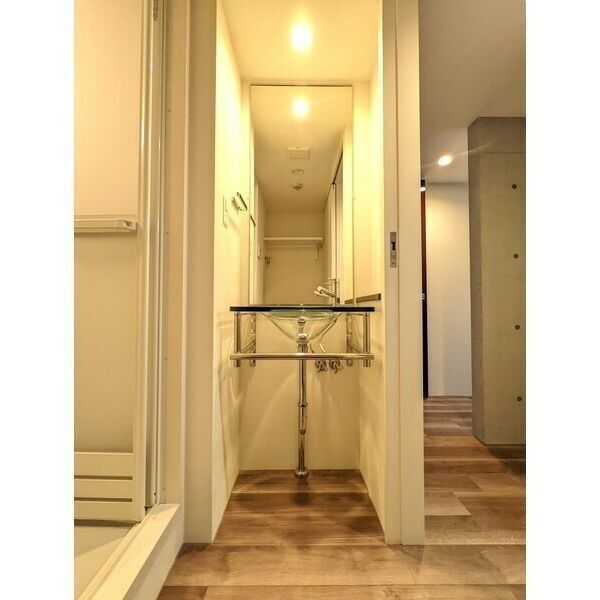 洗面設備　※別室の参考写真の為、現況優先です。