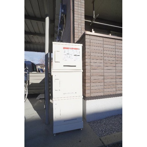 その他　宅配ボックスあり