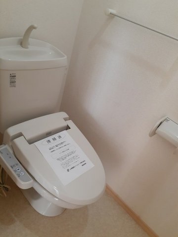 トイレ　コンパクトで使いやすいトイレです