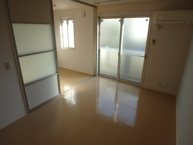 居室・リビング　おしゃれな居間です