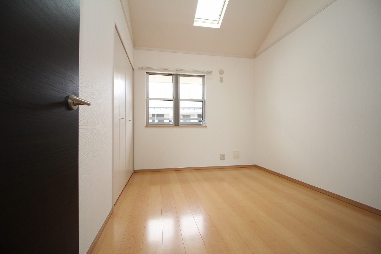 その他部屋・スペース　★天窓付きで室内が明るいです☆