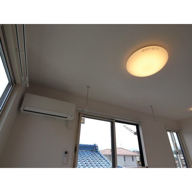 バルコニー　室内物干し