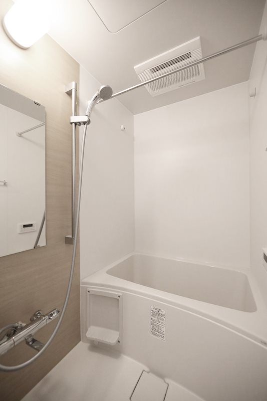 バス・シャワールーム　バスルーム　浴室乾燥機