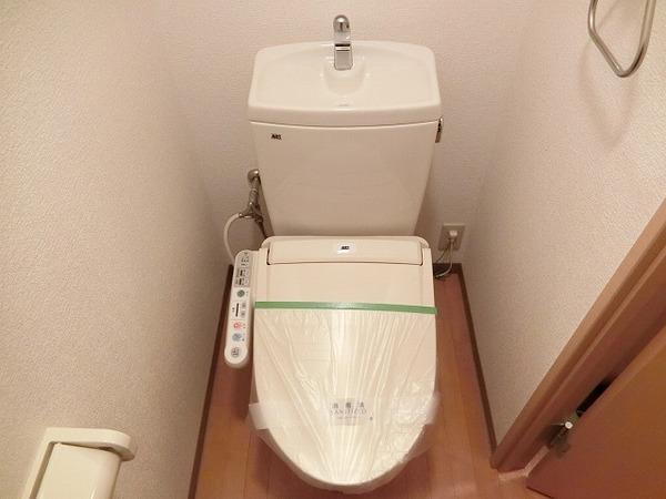 トイレ　ウォシュレット！